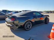 ✅ 2024 Ford Mustang Dark Horse • VIN: 1FA6P8R06R5504050 • Lot: 90358855. Wystawiony na Copart z przebiegiem 5 540 mil. Bezpłatny archiwum sprzedaży aukcyjnych z USA i szczegółowy raport historii pojazdu na DreamBid. Zdjęcie 3.