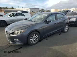 ✅ 2014 Mazda 3 i Grand Touring • VIN: JM1BM1M76E1206788 • Lot: 82734645. Wystawiony na Copart z przebiegiem 67 091 mil. Bezpłatny archiwum sprzedaży aukcyjnych z USA i szczegółowy raport historii pojazdu na DreamBid. Zdjęcie 1.