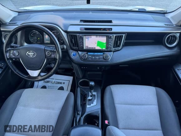 ✅ 2017 Toyota RAV4 XLE • VIN: JTMRJREVXHD071076 • Лот: 89729335. Опубликован ранее на Copart с пробегом 366 936 миль. Бесплатный доступ к архиву аукционных продаж из США и подробный отчёт об истории автомобиля на DreamBid. Изображение 9.