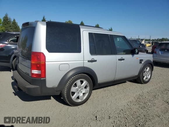 ✅ 2006 Land Rover LR3 HSE • VIN: SALAG25426A357523 • Lot: 66749945. Wystawiony na Copart z przebiegiem 171 140 mil. Bezpłatny archiwum sprzedaży aukcyjnych z USA i szczegółowy raport historii pojazdu na DreamBid. Zdjęcie 3.