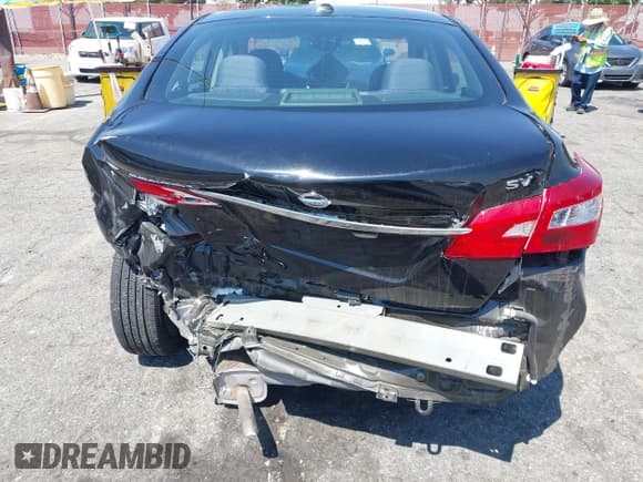 ✅ 2018 Nissan Sentra SV • VIN: 3N1AB7APXJL645720 • Лот: 42932722. Опубликован ранее на IAAI с пробегом 45 131 миль. Бесплатный доступ к архиву аукционных продаж из США и подробный отчёт об истории автомобиля на DreamBid. Изображение 6.