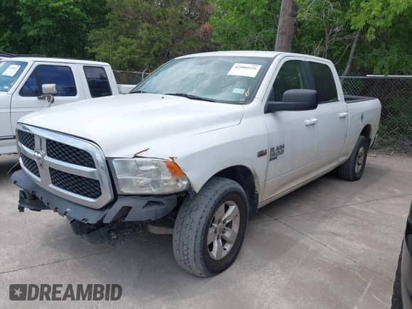 2019 Ram 1500 Big Horn z VIN 1C6RR6TT1KS593811, wystawiony jako IAAI lot #42006658 z przebiegiem 169 121 mil mil oraz . Historia ofert i sprzedaży dostępna na DreamBid. Obrazek 22.