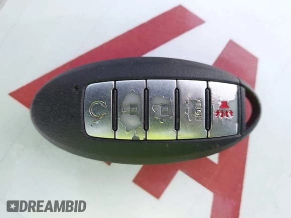 ✅ 2020 Nissan Versa SR • VIN: 3N1CN8FV7LL865381 • Лот: 43644672. Опубликован ранее на IAAI с пробегом 55 454 миль. Бесплатный доступ к архиву аукционных продаж из США и подробный отчёт об истории автомобиля на DreamBid. Изображение 11.