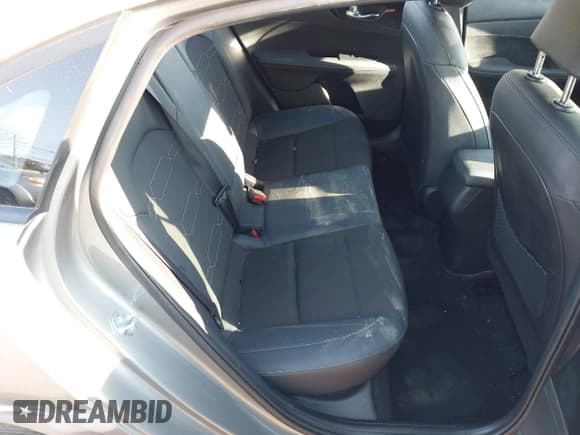 ✅ 2024 Kia Forte GT-Line • VIN: 3KPF54AD7RE736815 • Lot: 40366272. Listed on IAAI with 15,586 mi. Free auction sales archive from the USA and detailed vehicle history report at DreamBid. Image 8.