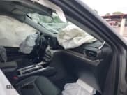 ✅ 2024 Ford Explorer XLT • VIN: 1FMSK7DH6RGA86877 • Lot: 42273669. Wystawiony na IAAI z przebiegiem 32 234 mil. Bezpłatny archiwum sprzedaży aukcyjnych z USA i szczegółowy raport historii pojazdu na DreamBid. Zdjęcie 5.