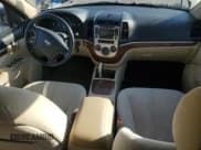 ✅ 2009 Hyundai Santa Fe Limited • VIN: 5NMSH73E79H249152 • Lot: 78534554. Listed on Copart with 190,988 mi. Free auction sales archive from the USA and detailed vehicle history report at DreamBid. Image 8.