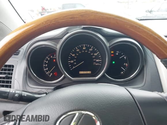 ✅ 2004 Lexus RX 330 • VIN: 2T2HA31U94C010438 • Lot: 43865821. Listed on IAAI with 229,918 mi. Free auction sales archive from the USA and detailed vehicle history report at DreamBid. Image 7.