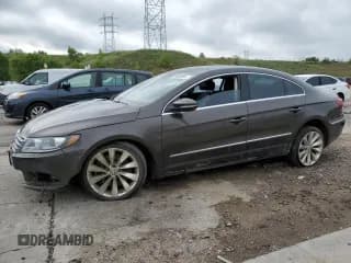 ✅ 2013 Volkswagen CC Executive • VIN: WVWGU7AN2DE530985 • Лот: 59584895. Опубликован ранее на Copart с пробегом Не указан. Бесплатный доступ к архиву аукционных продаж из США и подробный отчёт об истории автомобиля на DreamBid. Изображение 1.