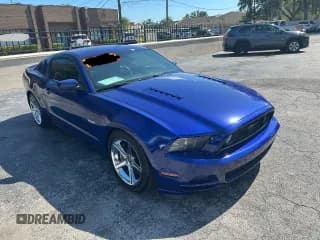 ✅ 2014 Ford Mustang GT • VIN: 1ZVBP8CF7E5277822 • Lot: 90128545. Listed on Copart with 114,151 mi. Free auction sales archive from the USA and detailed vehicle history report at DreamBid. Image 1.