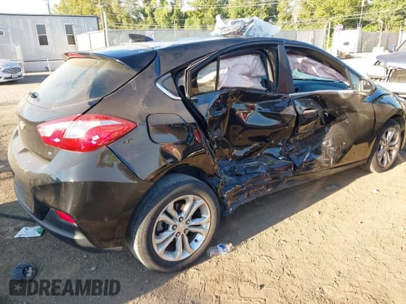 ✅ 2019 Chevrolet Cruze LT • VIN: 3G1BE6SM5KS569038 • Лот: 43184515. Опубликован ранее на IAAI с пробегом 221 851 миль. Бесплатный доступ к архиву аукционных продаж из США и подробный отчёт об истории автомобиля на DreamBid. Изображение 4.