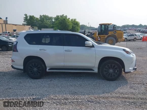 ✅ 2023 Lexus GX 460 Luxury • VIN: JTJGM7BX2P5361715 • Лот: 42395011. Опубликован ранее на IAAI с пробегом 25 629 миль. Бесплатный доступ к архиву аукционных продаж из США и подробный отчёт об истории автомобиля на DreamBid. Изображение 13.