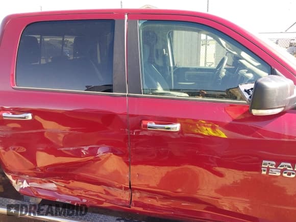 ✅ 2015 Ram 1500 Lone Star • VIN: 1C6RR6LT7FS676407 • Lot: 43641087. Listed on IAAI with 46,465 mi. Free auction sales archive from the USA and detailed vehicle history report at DreamBid. Image 13.