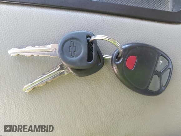 ✅ 2007 Chevrolet Silverado 1500 LTZ • VIN: 3GCEK13M47G550246 • Lot: 42609840. Wystawiony na IAAI z przebiegiem 153 639 mil. Bezpłatny archiwum sprzedaży aukcyjnych z USA i szczegółowy raport historii pojazdu na DreamBid. Zdjęcie 11.