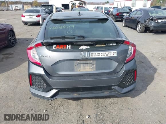 ✅ 2018 Honda Civic EX • VIN: SHHFK7H53JU239153 • Лот: 43631619. Опубликован ранее на IAAI с пробегом 164 352 миль. Бесплатный доступ к архиву аукционных продаж из США и подробный отчёт об истории автомобиля на DreamBid. Изображение 16.