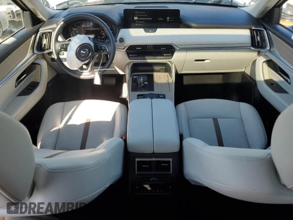 ✅ 2025 Mazda CX-90 Premium Plus Package • VIN: JM3KKEHA6S1235620 • Lot: 92631255. Wystawiony na Copart z przebiegiem 3 493 mil. Bezpłatny archiwum sprzedaży aukcyjnych z USA i szczegółowy raport historii pojazdu na DreamBid. Zdjęcie 8.