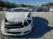 ✅ 2016 Dodge Dart SXT • VIN: 1C3CDFBBXGD563857 • Лот: 82662855. Опубликован ранее на Copart с пробегом Не указан. Бесплатный доступ к архиву аукционных продаж из США и подробный отчёт об истории автомобиля на DreamBid. Изображение 13.