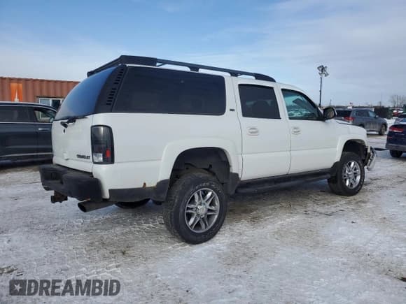 ✅ 2004 Chevrolet Suburban Z71 • VIN: 3GNFK16Z84G196603 • Lot: 45310915. Wystawiony na Copart z przebiegiem Nie podano. Bezpłatny archiwum sprzedaży aukcyjnych z USA i szczegółowy raport historii pojazdu na DreamBid. Zdjęcie 3.