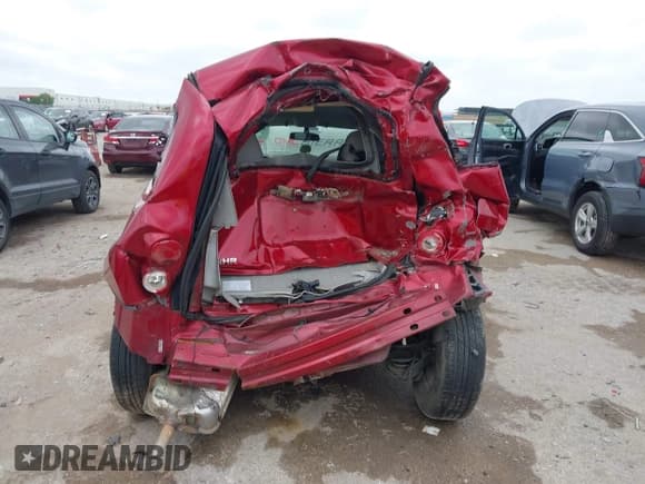 ✅ 2010 Chevrolet HHR 1LT • VIN: 3GNBABDB3AS617326 • Lot: 42124522. Listed on IAAI with 145,072 mi. Free auction sales archive from the USA and detailed vehicle history report at DreamBid. Image 16.