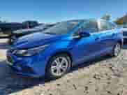 2018 Chevrolet Cruze LT z VIN 3G1BE6SM2JS522970, wystawiony jako Copart lot #87227265 z przebiegiem 94 043 mil mil oraz Czysty tytuł • Clean title. Historia ofert i sprzedaży dostępna na DreamBid. Obrazek 1.