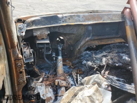 ✅ 2021 GMC Savana Cargo • VIN: 1GTW7AF76M1236751 • Lot: 71255165. Listed on Copart with Not provided. Free auction sales archive from the USA and detailed vehicle history report at DreamBid. Image 9.