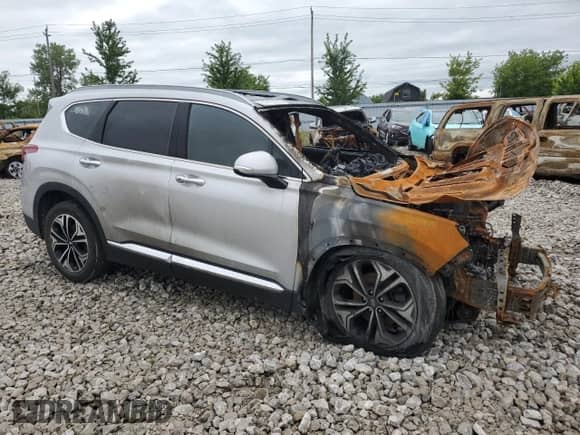 2019 Hyundai Santa Fe Limited z VIN 5NMS5CAA4KH099511, wystawiony jako Copart lot #69178255 z przebiegiem Nie podano mil oraz Nie do naprawy • Non repairable. Historia ofert i sprzedaży dostępna na DreamBid. Obrazek 4.