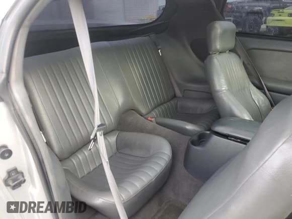 ✅ 1998 Pontiac Firebird Formula • VIN: 2G2FV22G6W2204704 • Лот: 44070735. Опубликован ранее на Copart с пробегом 184 682 миль. Бесплатный доступ к архиву аукционных продаж из США и подробный отчёт об истории автомобиля на DreamBid. Изображение 10.