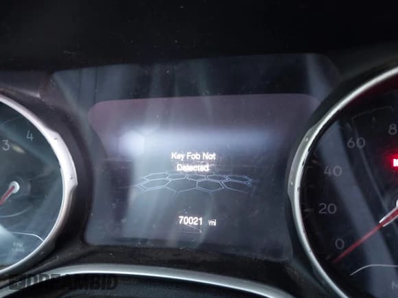 ✅ 2019 Jeep Compass Sport • VIN: 3C4NJCAB8KT636983 • Лот: 43154929. Опубликован ранее на IAAI с пробегом 70 021 миль. Бесплатный доступ к архиву аукционных продаж из США и подробный отчёт об истории автомобиля на DreamBid. Изображение 15.