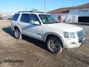 ✅ 2008 Ford Explorer Eddie Bauer • VIN: 1FMEU74E78UA27544 • Lot: 43569229. Wystawiony na IAAI z przebiegiem 111 734 mil. Bezpłatny archiwum sprzedaży aukcyjnych z USA i szczegółowy raport historii pojazdu na DreamBid. Zdjęcie 1.
