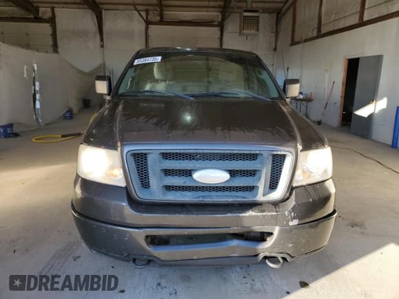 ✅ 2006 Ford F-150 XL • VIN: 1FTRF14W26KB44530 • Lot: 85384735. Listed on Copart with 28,683 mi. Free auction sales archive from the USA and detailed vehicle history report at DreamBid. Image 5.