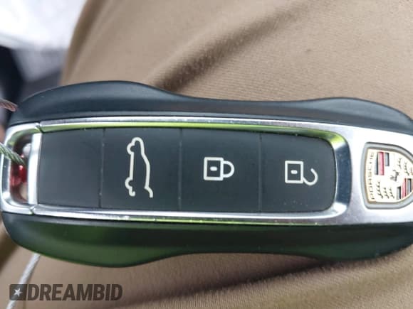 ✅ 2020 Porsche Cayenne • VIN: WP1AA2AY7LDA01031 • Lot: 42258014. Wystawiony na IAAI z przebiegiem 72 332 mil. Bezpłatny archiwum sprzedaży aukcyjnych z USA i szczegółowy raport historii pojazdu na DreamBid. Zdjęcie 11.