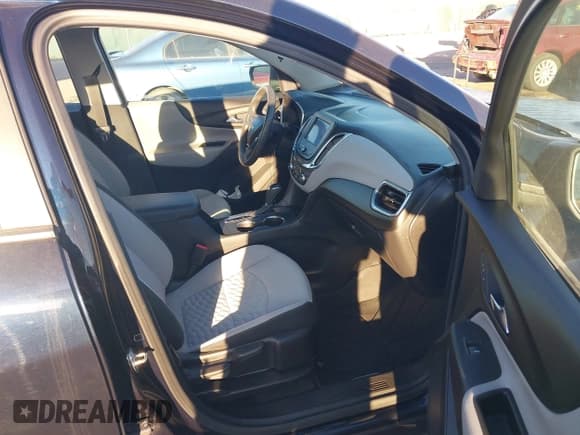 ✅ 2021 Chevrolet Equinox LS • VIN: 3GNAXHEV5MS104332 • Lot: 43229255. Listed on IAAI with 126,804 mi. Free auction sales archive from the USA and detailed vehicle history report at DreamBid. Image 5.