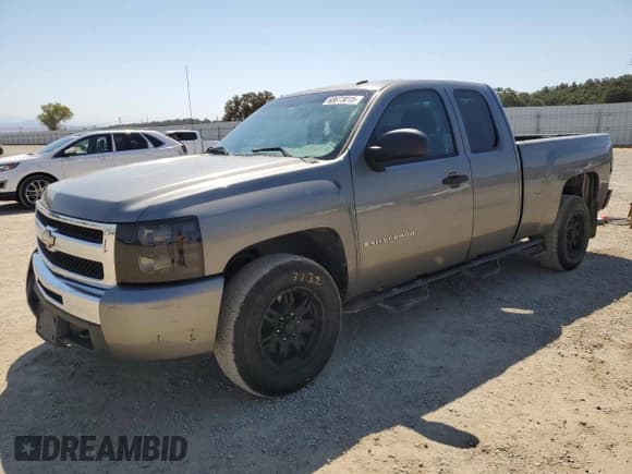 ✅ 2009 Chevrolet Silverado 1500 Work Truck • VIN: 1GCEC19C99Z147166 • Lot: 68673015. Wystawiony na Copart z przebiegiem 257 105 mil. Bezpłatny archiwum sprzedaży aukcyjnych z USA i szczegółowy raport historii pojazdu na DreamBid. Zdjęcie 1.