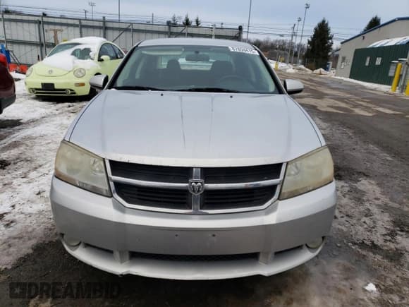 ✅ 2010 Dodge Avenger R/T • VIN: 1B3CC5FB4AN194001 • Lot: 87859415. Wystawiony na Copart z przebiegiem 154 684 mil. Bezpłatny archiwum sprzedaży aukcyjnych z USA i szczegółowy raport historii pojazdu na DreamBid. Zdjęcie 5.
