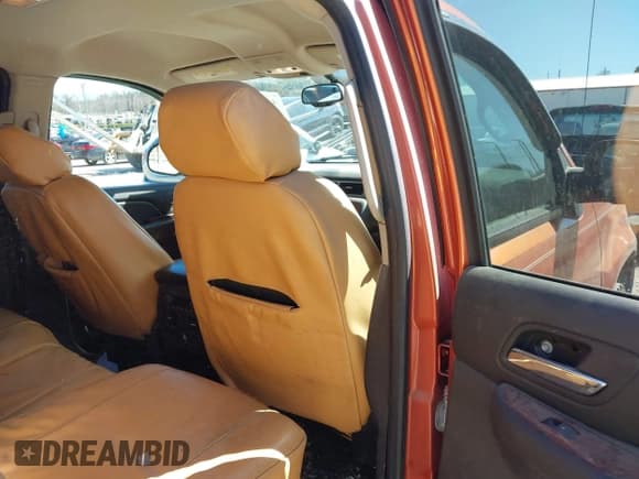 ✅ 2007 Chevrolet Avalanche 1LT • VIN: 3GNFK12357G114543 • Lot: 41861955. Listed on IAAI with 190,432 mi. Free auction sales archive from the USA and detailed vehicle history report at DreamBid. Image 8.