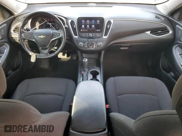 2020 Chevrolet Malibu RS с VIN 1G1ZG5ST2LF133764, выставлен на аукционе Copart как лот 81438315 с пробегом 105 777 миль миль и Списание • Salvage title. История ставок и продаж доступна на DreamBid. Изображение 8.