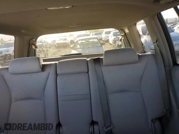 ✅ 2004 Toyota Highlander • VIN: JTEEP21A740059388 • Лот: 90118385. Опубликован ранее на Copart с пробегом 290 620 миль. Бесплатный доступ к архиву аукционных продаж из США и подробный отчёт об истории автомобиля на DreamBid. Изображение 10.