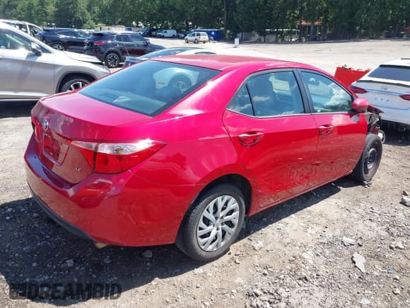 ✅ 2017 Toyota Corolla LE • VIN: 2T1BURHEXHC750055 • Лот: 42758569. Опубликован ранее на IAAI с пробегом 187 217 миль. Бесплатный доступ к архиву аукционных продаж из США и подробный отчёт об истории автомобиля на DreamBid. Изображение 4.