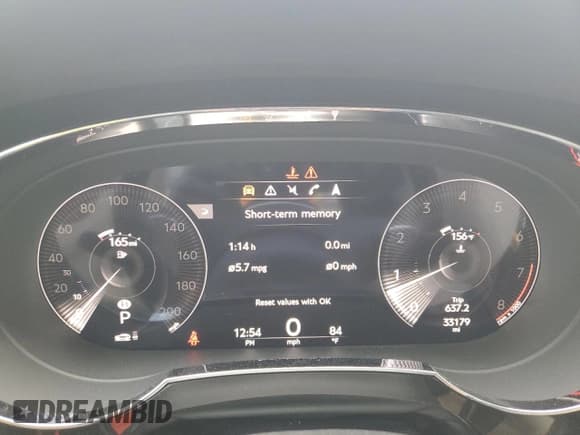 ✅ 2022 Bentley Bentayga V8 • VIN: SJAAM2ZV4NC011285 • Лот: 75246624. Опубликован ранее на Copart с пробегом 33 179 миль. Бесплатный доступ к архиву аукционных продаж из США и подробный отчёт об истории автомобиля на DreamBid. Изображение 9.