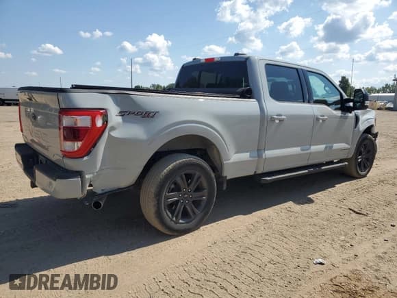 ✅ 2023 Ford F-150 XL • VIN: 1FTFW1ED3PFC27569 • Lot: 80363295. Wystawiony na Copart z przebiegiem 47 272 mil. Bezpłatny archiwum sprzedaży aukcyjnych z USA i szczegółowy raport historii pojazdu na DreamBid. Zdjęcie 3.