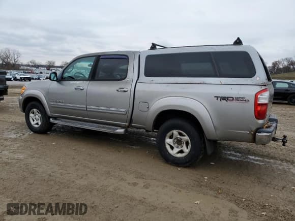 ✅ 2004 Toyota Tundra SR5 • VIN: 5TBDT44194S447425 • Lot: 93616805. Listed on Copart with 190,635 mi. Free auction sales archive from the USA and detailed vehicle history report at DreamBid. Image 2.