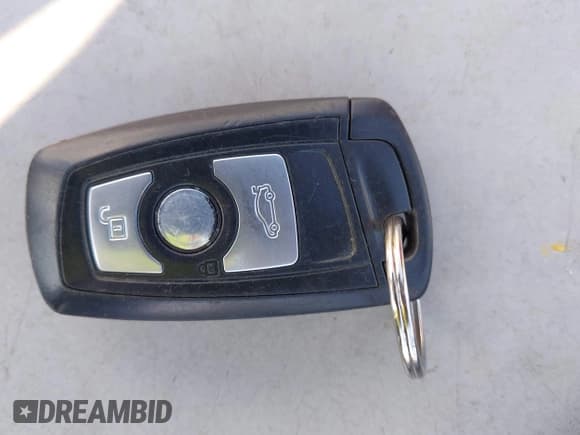 ✅ 2013 BMW 3 Series 328i • VIN: WBA3C1C5XDF443094 • Лот: 41895141. Опубликован ранее на IAAI с пробегом 76 141 миль. Бесплатный доступ к архиву аукционных продаж из США и подробный отчёт об истории автомобиля на DreamBid. Изображение 11.