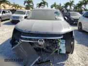 ✅ 2023 Volkswagen Atlas SE • VIN: 1V2DP2CA8PC521178 • Lot: 48472125. Wystawiony na Copart z przebiegiem 34 742 mil. Bezpłatny archiwum sprzedaży aukcyjnych z USA i szczegółowy raport historii pojazdu na DreamBid. Zdjęcie 5.