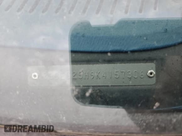 ✅ 1989 Chevrolet Chevy Van • VIN: 2GBEG25H9K4157306 • Lot: 82487555. Wystawiony na Copart z przebiegiem Nie podano. Bezpłatny archiwum sprzedaży aukcyjnych z USA i szczegółowy raport historii pojazdu na DreamBid. Zdjęcie 13.