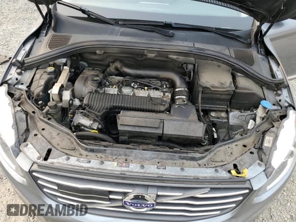 ✅ 2016 Volvo XC60 T5 Platinum • VIN: YV4612RM8G2867800 • Лот: 70816135. Опубликован ранее на Copart с пробегом 96 948 миль. Бесплатный доступ к архиву аукционных продаж из США и подробный отчёт об истории автомобиля на DreamBid. Изображение 12.