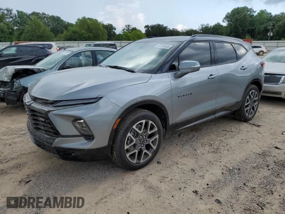 ✅ 2025 Chevrolet Blazer RS • VIN: 3GNKBERS2SS180072 • Lot: 63109445. Listed on Copart with 5,856 mi. Free auction sales archive from the USA and detailed vehicle history report at DreamBid. Image 1.