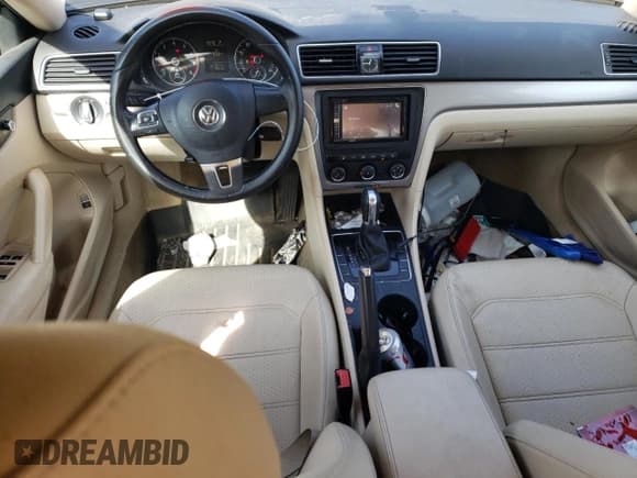 ✅ 2014 Volkswagen Passat S • VIN: 1VWAT7A39EC099062 • Lot: 80497795. Listed on Copart with 180,680 mi. Free auction sales archive from the USA and detailed vehicle history report at DreamBid. Image 8.