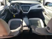 ✅ 2017 Chevrolet Bolt EV LT • VIN: 1G1FW6S07H4154677 • Lot: 67735544. Wystawiony na Copart z przebiegiem 133 889 mil. Bezpłatny archiwum sprzedaży aukcyjnych z USA i szczegółowy raport historii pojazdu na DreamBid. Zdjęcie 8.