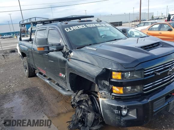 ✅ 2019 Chevrolet Silverado 2500HD LTZ • VIN: 1GC1KTEY8KF145849 • Lot: 43471791. Listed on IAAI with 100,053 mi. Free auction sales archive from the USA and detailed vehicle history report at DreamBid. Image 1.