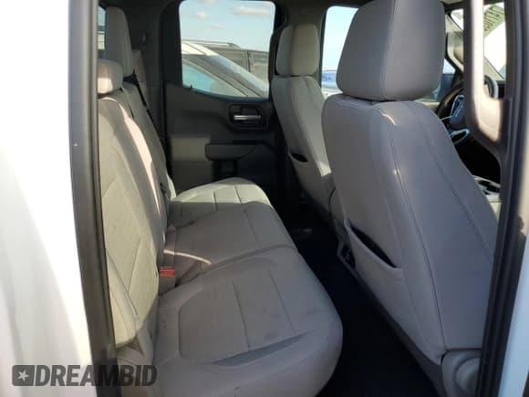 ✅ 2019 Chevrolet Silverado 1500 LT • VIN: 1GCRWCED9KZ391571 • Lot: 74710954. Wystawiony na Copart z przebiegiem Nie podano. Bezpłatny archiwum sprzedaży aukcyjnych z USA i szczegółowy raport historii pojazdu na DreamBid. Zdjęcie 10.