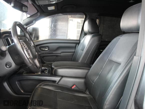 ✅ 2018 Nissan Titan Pro-4X • VIN: 1N6BA1F46JN524633 • Лот: 70583895. Опубликован ранее на Copart с пробегом 94 747 миль. Бесплатный доступ к архиву аукционных продаж из США и подробный отчёт об истории автомобиля на DreamBid. Изображение 9.